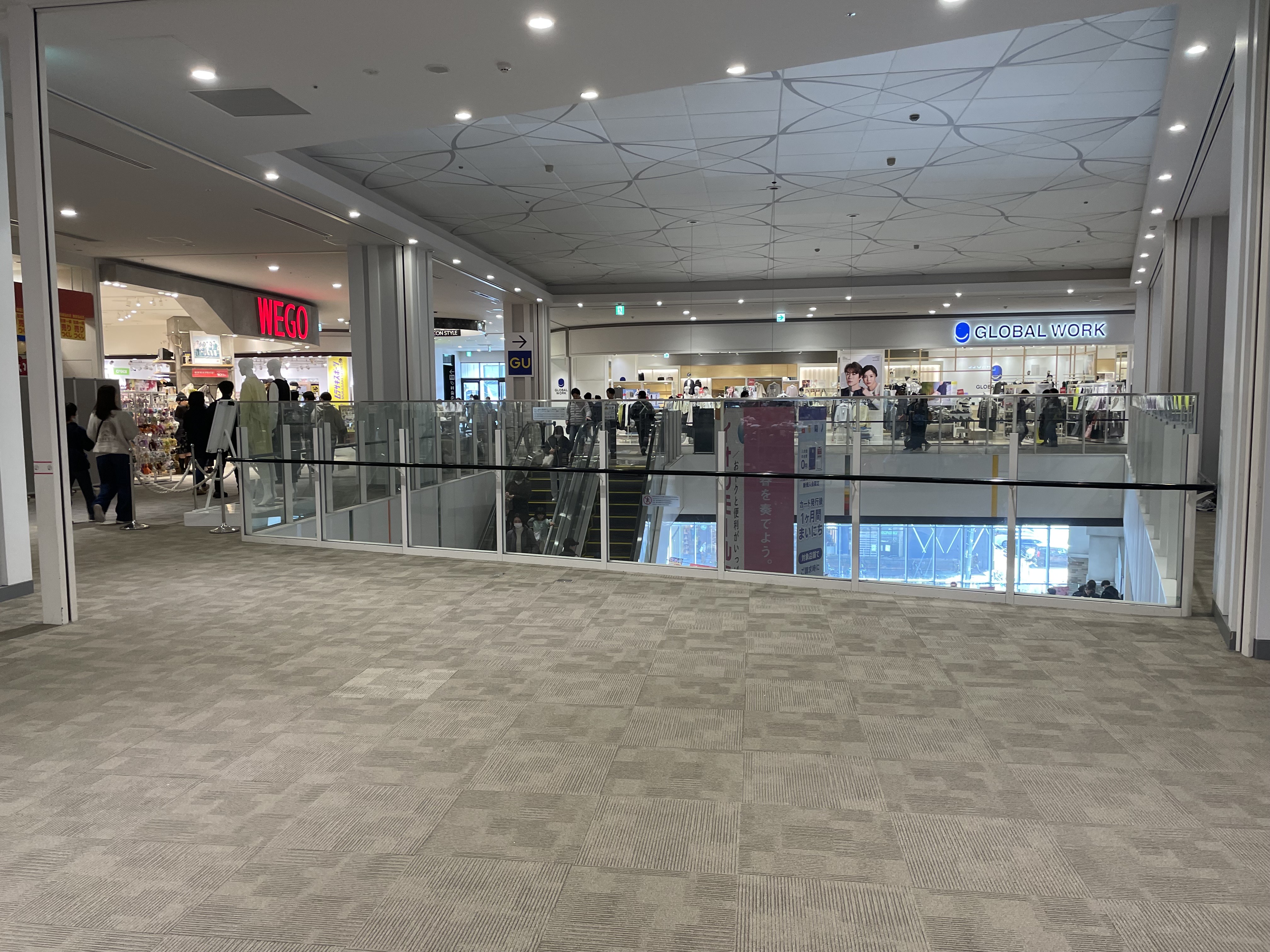 【イオンモール松本】晴庭3F パセリハウスwithだがし夢や前