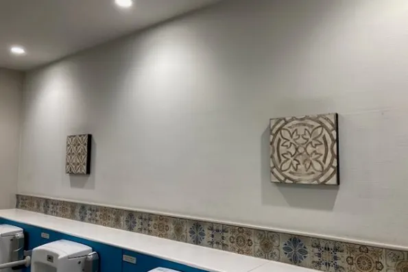 【イオンモール四條畷】全館 モール内広告(パウダールーム)