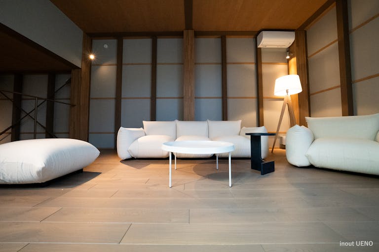 窓側からのアングル