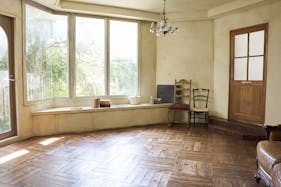 【下北沢駅5分】人気の下北沢エリア、白い広々とした空間やビンテージ感あるお部屋など商談スペース豊富で数ブランド合同での開催に適したスペース