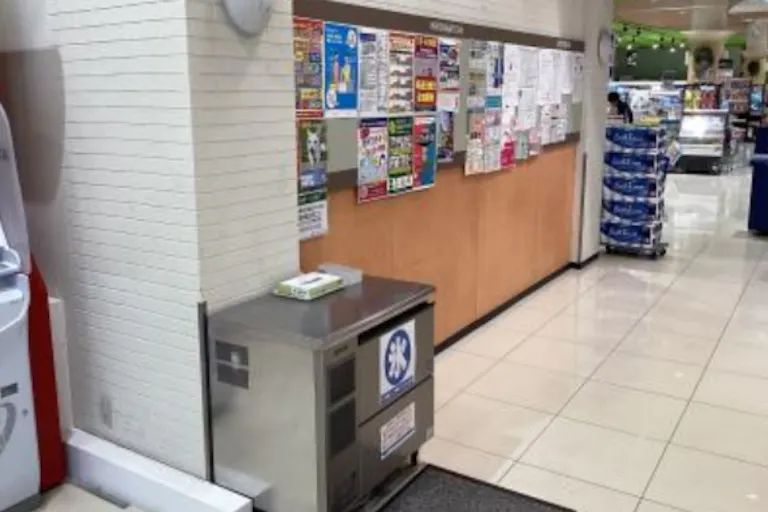 【天満屋ハピーズ卸センター店】店内掲示板前 各種プロモーション、会員獲得イベントに最適な屋内催事イベントスペースの画像1