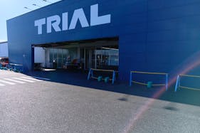 【スーパーセンタートライアル伊勢店】キッチンカー(調理営業)出店限定/屋外スペース