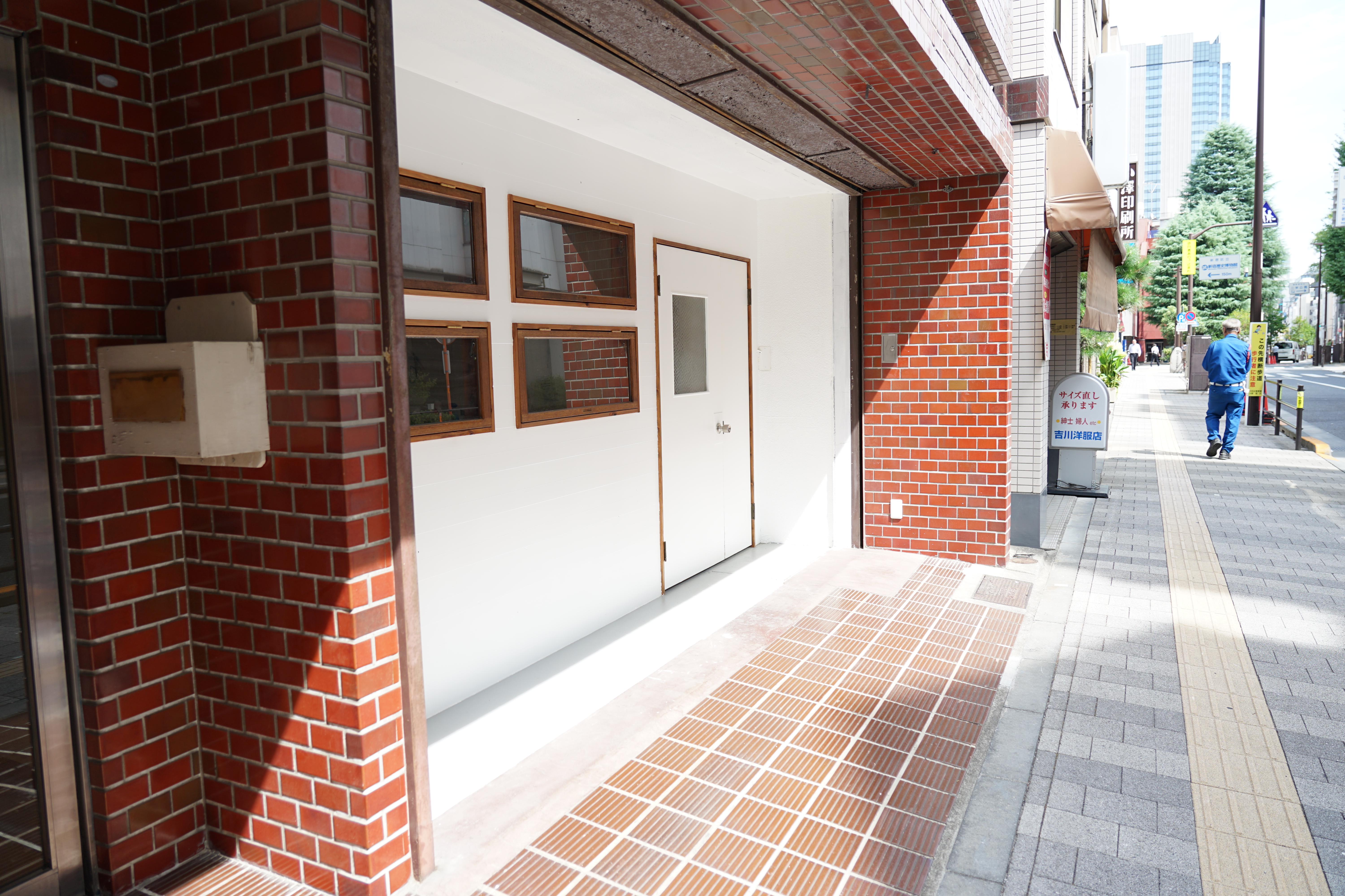 【四谷三丁目駅5分】ポップアップストアやアート展示、飲食イベントに最適な飲食営業許可取得済の路面レンタルスペースの画像26