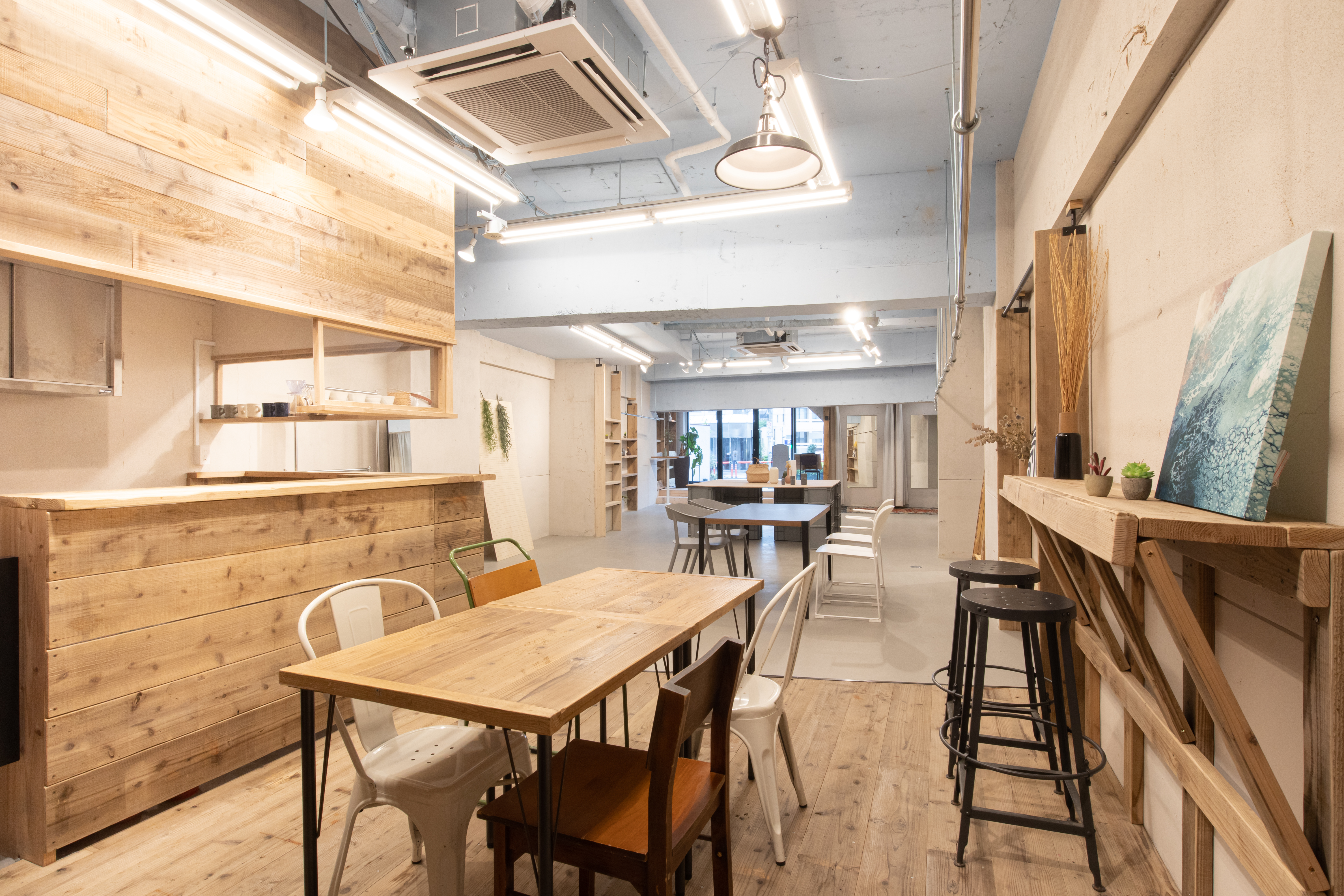 【北参道駅2分】人気の原宿・千駄ヶ谷エリアにある明治通り沿いの路面スペース / フィッティングスペースも完備の画像9