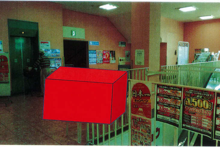 【ミスターマックス 久留米インター店】2階エレベーター前 販促プロモーションや物販用途に最適な総合ディスカウントストアの催事イベントスペース