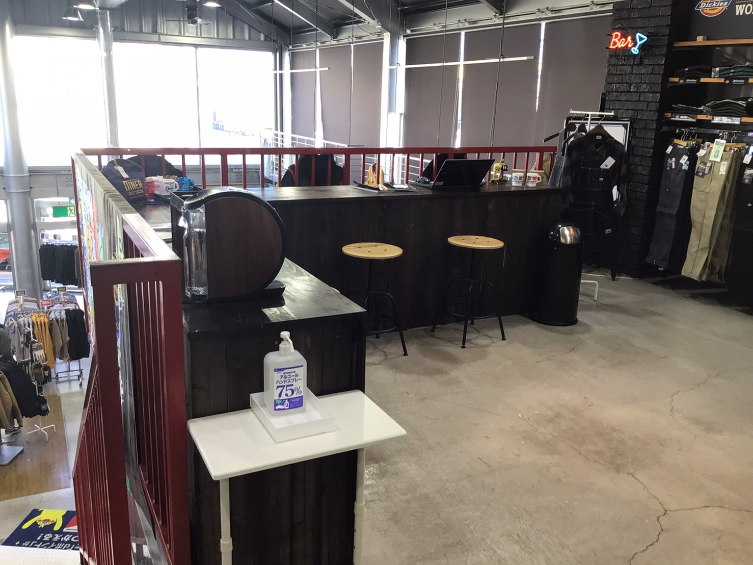 【アメリカ屋仙台六丁の目店／2F屋内】ウォーターサーバー等の会員獲得プロモーション、雑貨等の物販のポップアップストアに最適なジーンズショップ内のイベントスペースの画像6