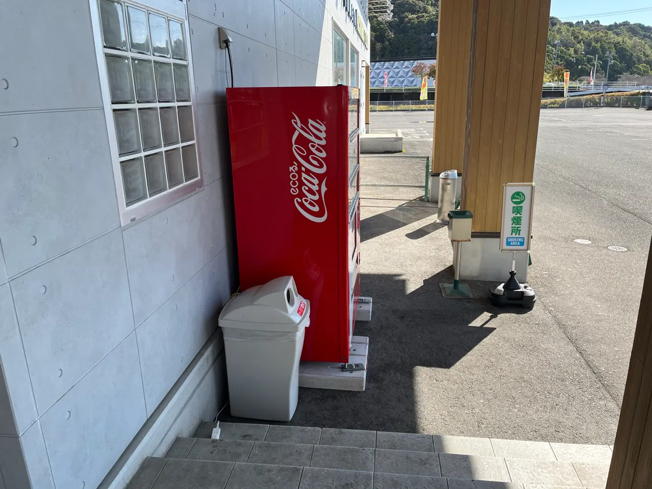 【夢屋天草店】キッチンカーやプロモーション等に最適なアミューズメント施設のイベントスペース