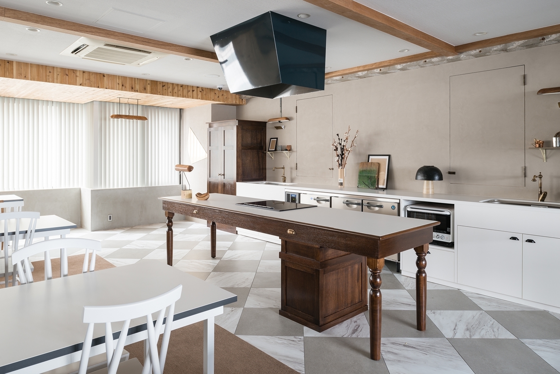 【東京ベイサイド】素敵な夜景と設備充実な本格的レンタルキッチンスペース