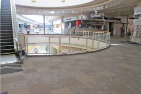 【イオンモール宮崎】セントラル西ブリッジ(セントラル吹き抜け西側)