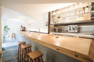 【四条周辺】町屋の倉庫をリノベーションした広さ112㎡の大型スペース