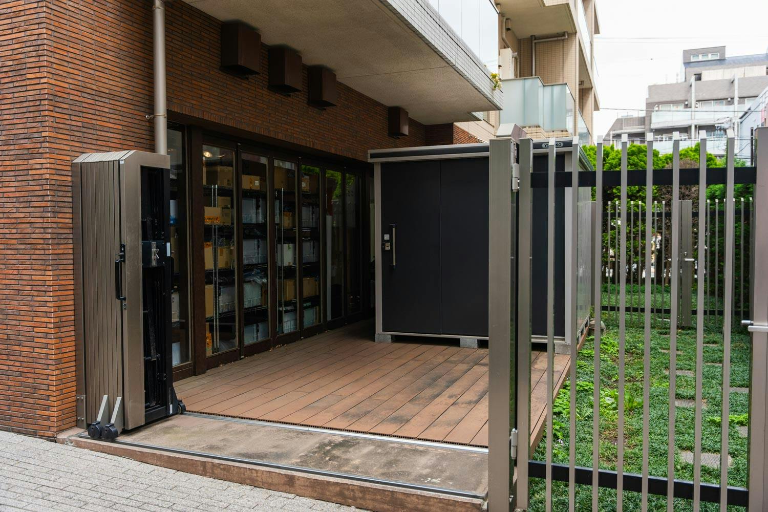 【吉祥寺駅3分】アウトドアセレクトショップ敷地内でのポップアップストアやイベント利用が可能な路面スペース