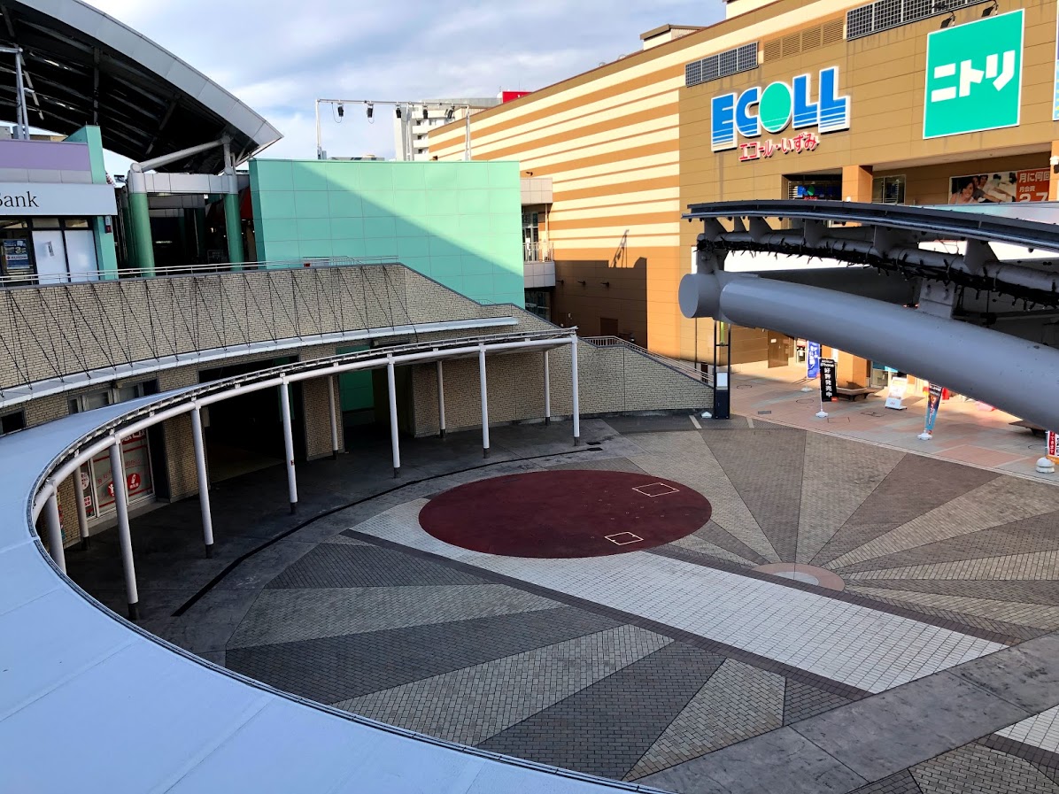 【エコール・いずみ】大型PRイベントやフェスティバルに最適な広々とした屋外イベントスペースの画像3