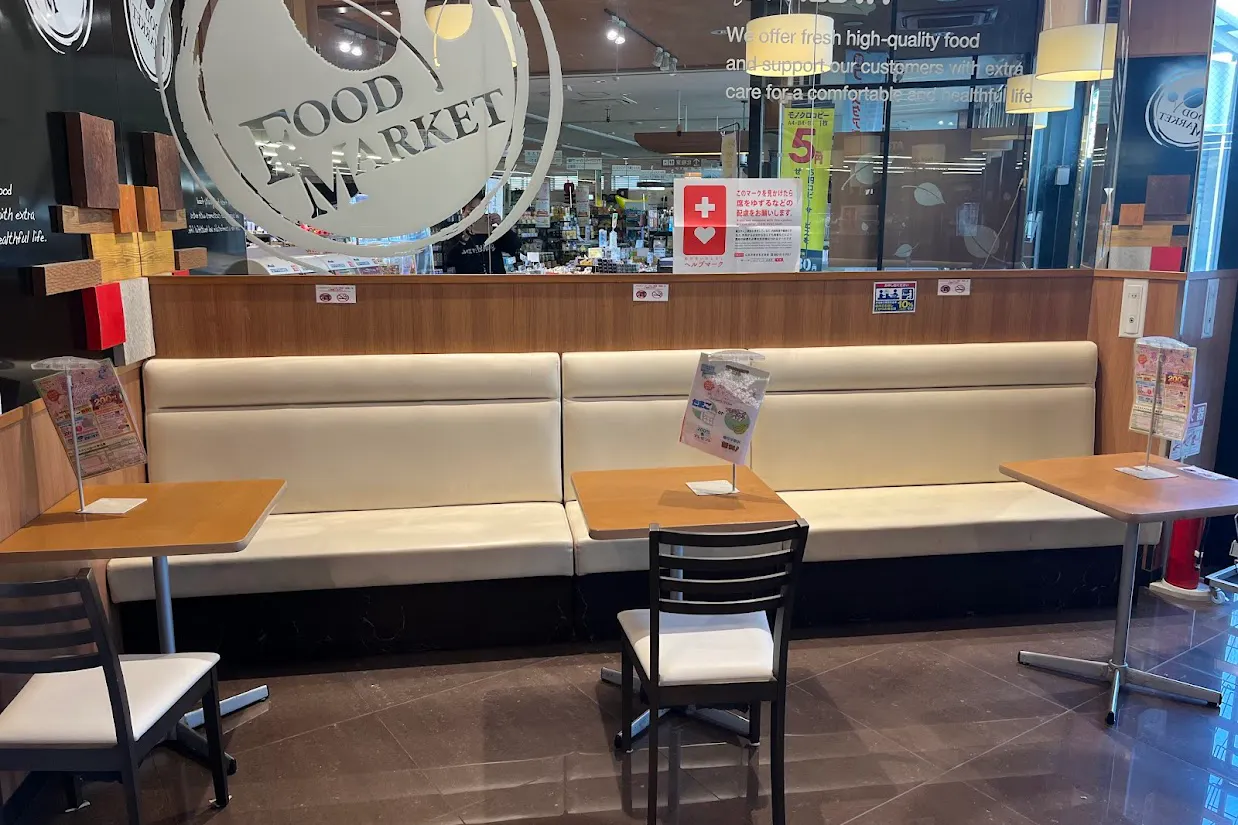 【フレスタ廿日市住吉店】プロモーションに最適なイートイン内スペース