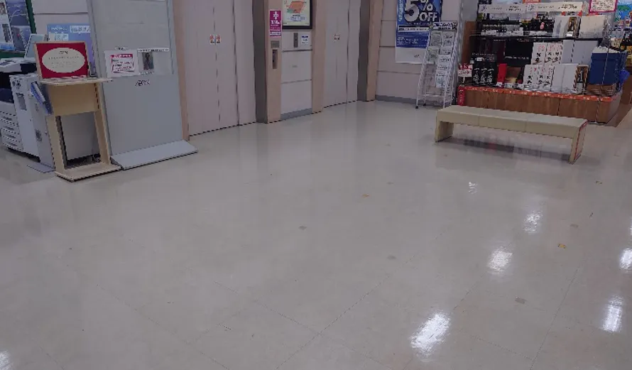 【イオン気仙沼】正面入口横エレベーター前 販促プロモーションや物販に最適なスーパー店内催事イベントスペース