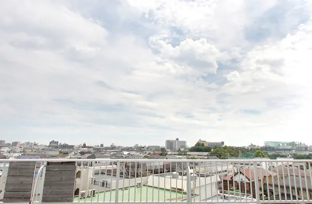 【学芸大学駅5分】撮影に最適なビル1棟に3種のロケーションのあるイベントスペース(4F屋上)