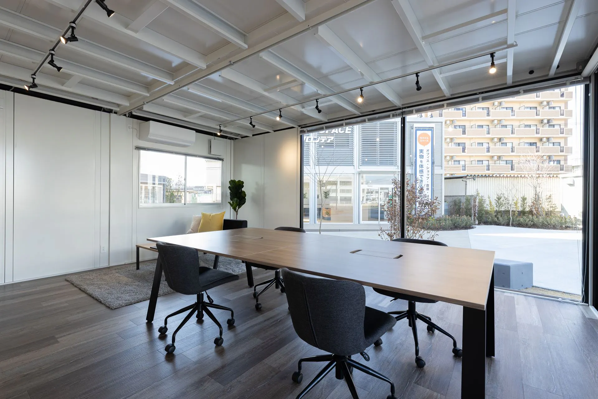 【広島県福山市】自主企画マルシェやワークショップに最適なお手頃価格のレンタルスペース「Meeting1」／敷地全体の貸切イベント開催も可能！