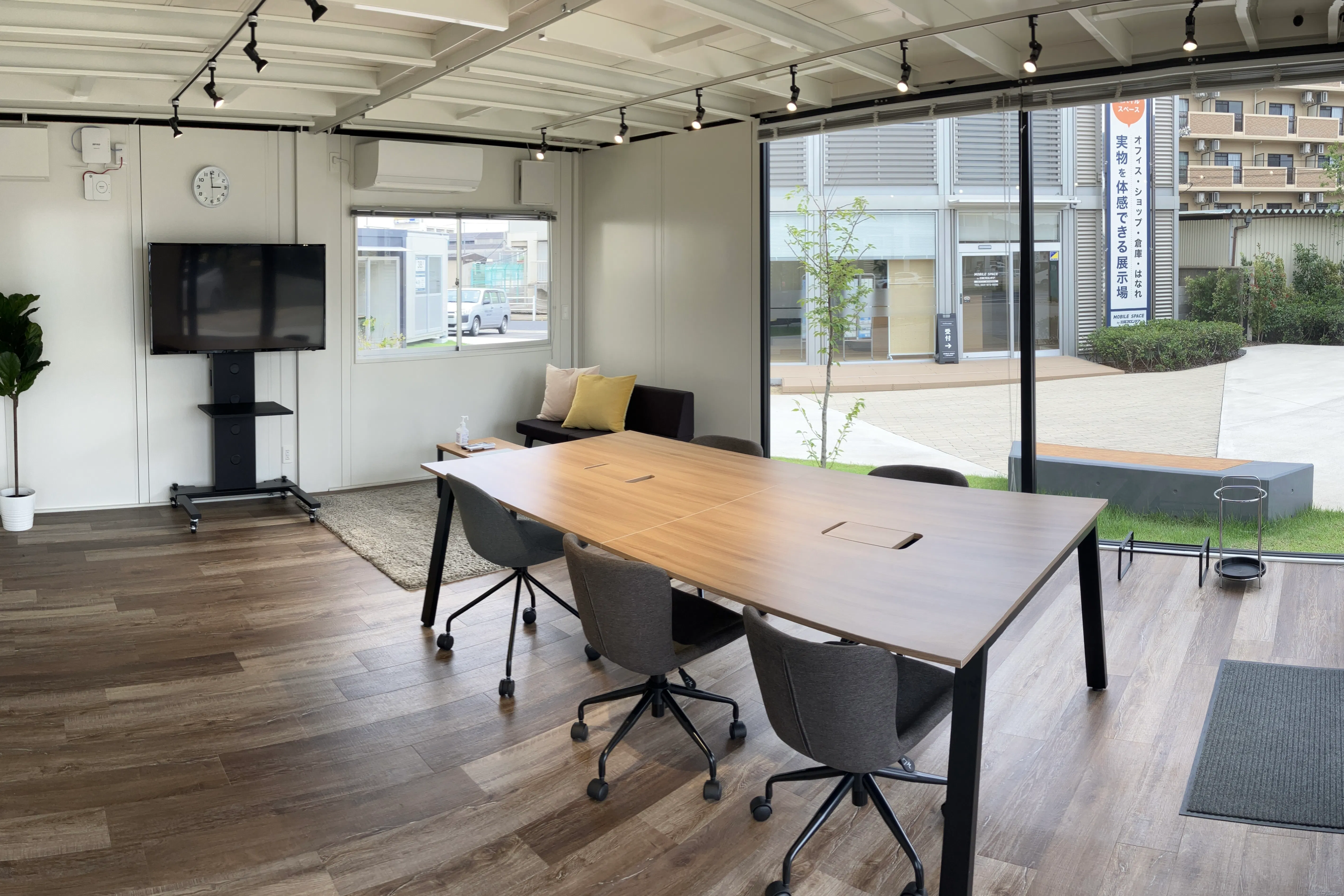【広島県福山市】自主企画マルシェやワークショップに最適なお手頃価格のレンタルスペース「Meeting1」/敷地全体の貸切イベント開催も可能!