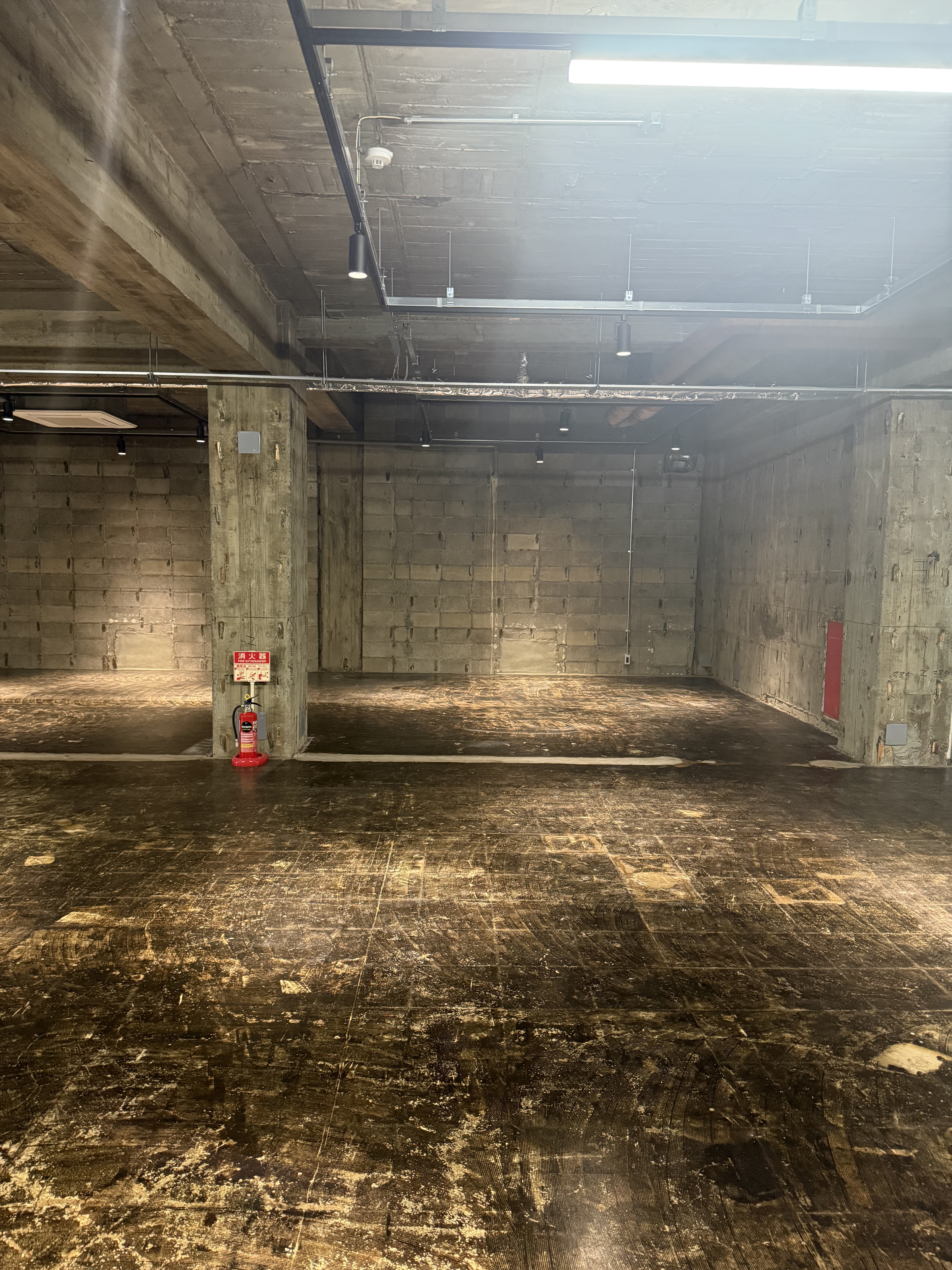 【堺筋本町駅2分】展示会やギャラリー、ポップアップストアに最適！全面スケルトン仕様の大規模レンタルスペース