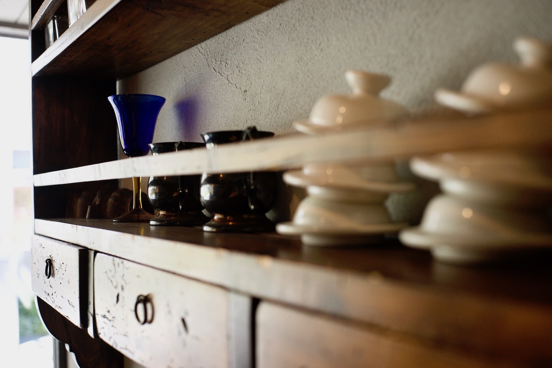 イギリス製壁掛けシェルフ