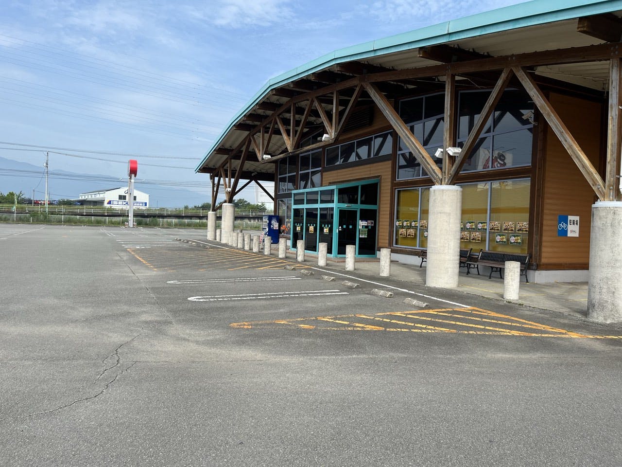 【ダイナム徳島小松島店】キッチンカーやプロモーションに最適なアミューズメント施設のイベントスペース