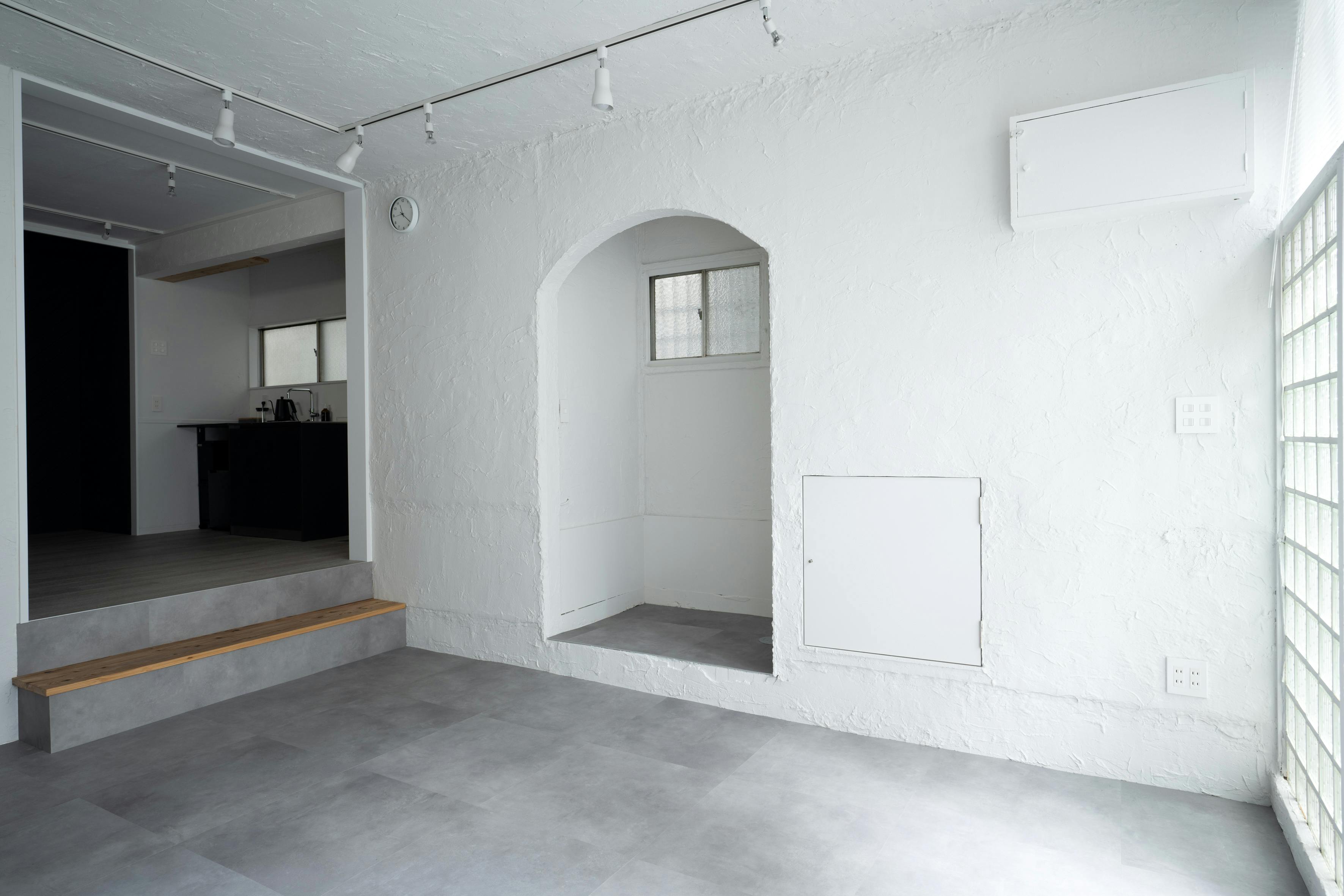 【世田谷駅4分】ギャラリー・ポップアップ・撮影に最適な路面店舗。連日利用でお得に!