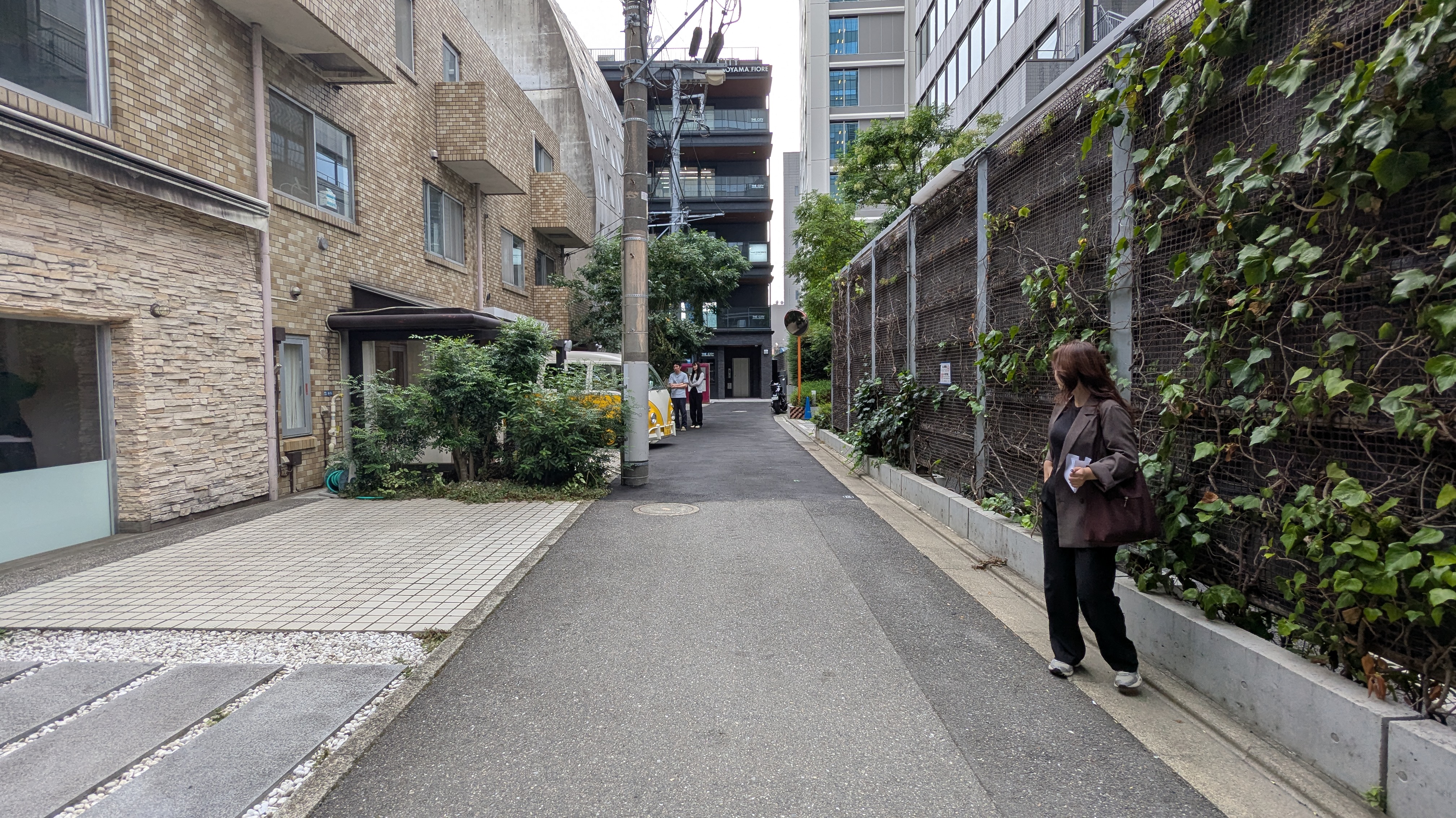 【表参道駅7分｜2025年12月1日OPEN！】外苑前駅からもアクセス可能！展示会・ポップアップストアに最適な隠れ家的雰囲気の路面スペース