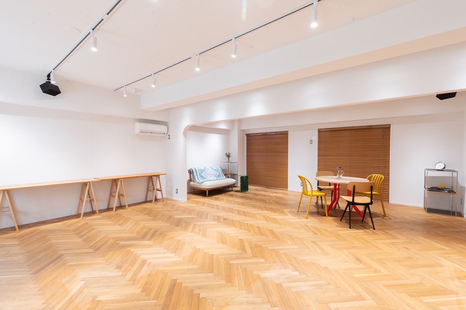 【表参道駅7分｜2025年12月1日OPEN！】外苑前駅からもアクセス可能！展示会・ポップアップストアに最適な隠れ家的雰囲気の路面スペース