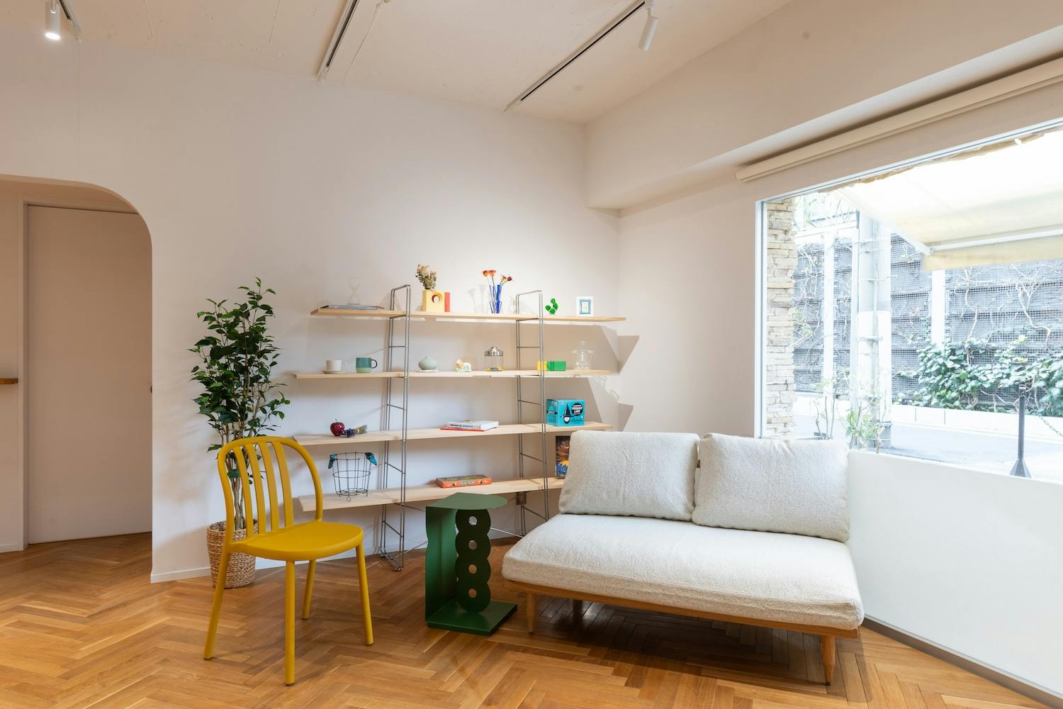 【表参道駅7分|2025年12月1日OPEN!】外苑前駅からもアクセス可能!展示会・ポップアップストアに最適な路面スペース