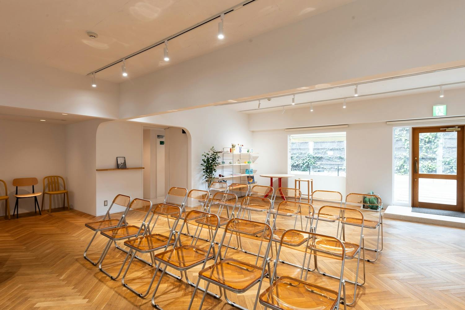 【表参道駅7分｜2025年12月1日OPEN！】外苑前駅からもアクセス可能！展示会・ポップアップストアに最適な路面スペース