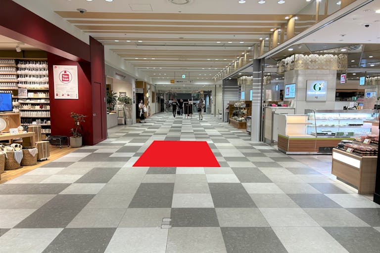 【アミュプラザ鹿児島】B1F 東西通路(西側)/食物販に最適な、グルメ・土産物フロア地下通路中央のポップアップスペースの画像3