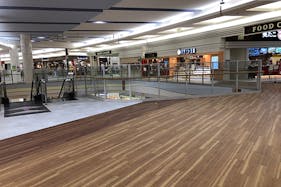 【イオンモール八幡東】3Fイオン直営前