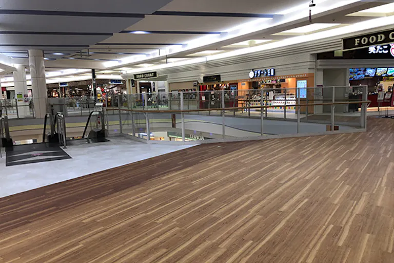 【イオンモール八幡東】3Fイオン直営前の画像1