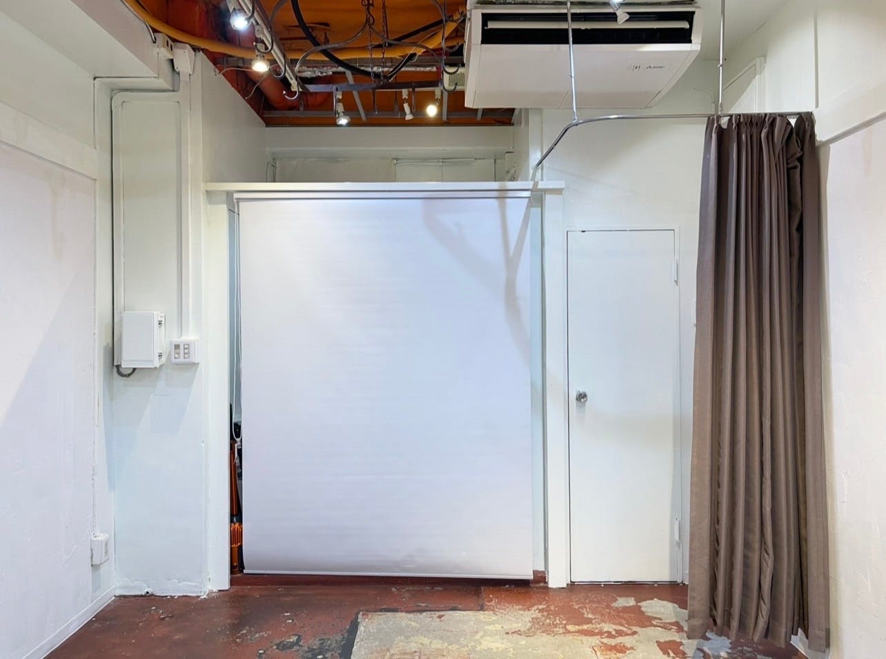 【大宮駅4分】一の宮通り入口にある駅チカの路面スペース