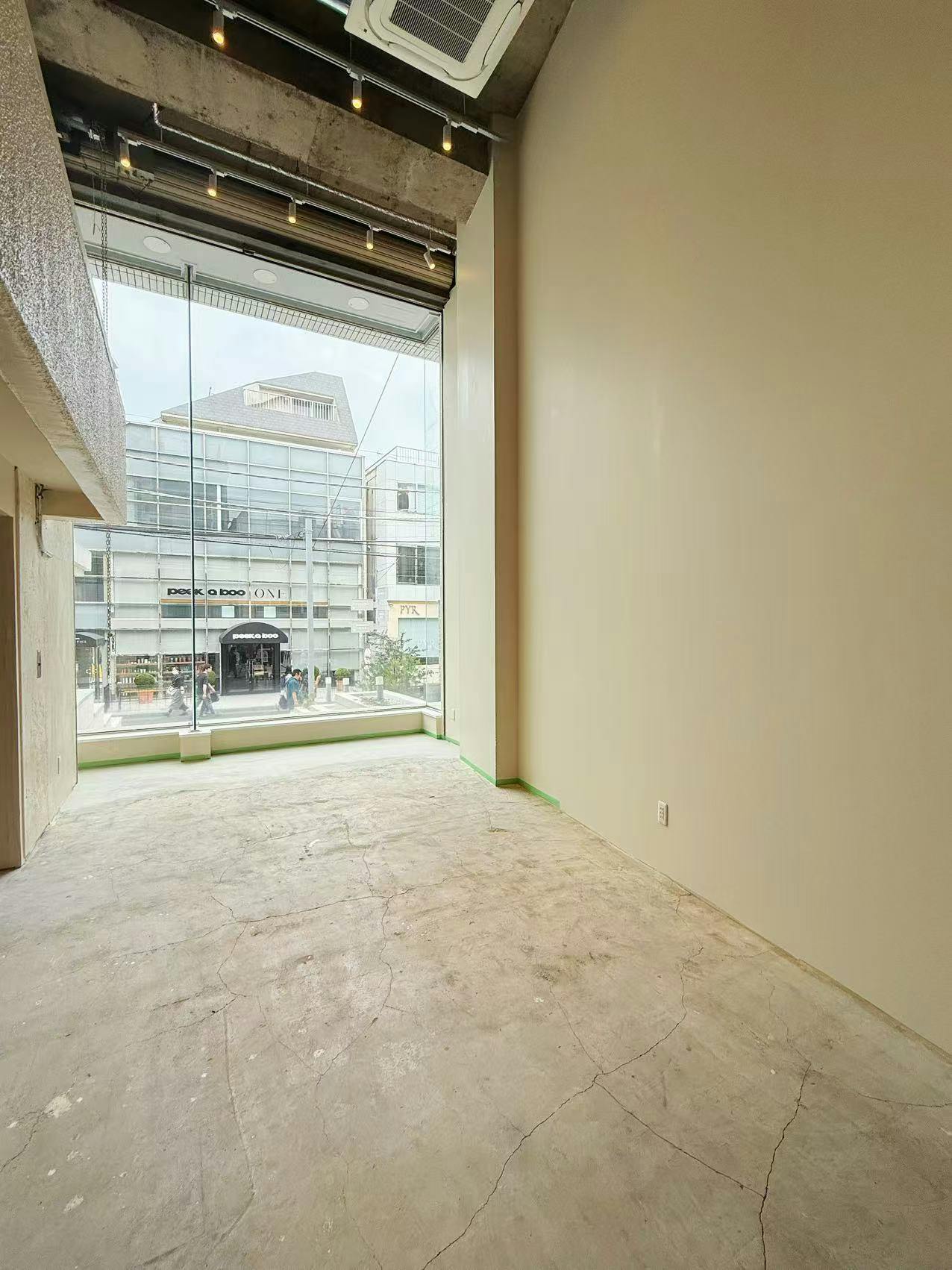 1階店舗メインスペース