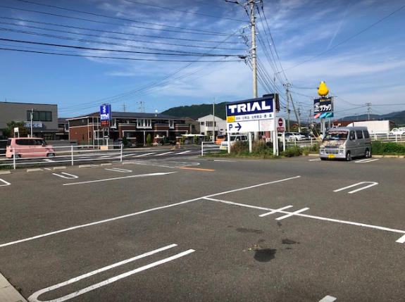 【スーパーセンタートライアル唐津中原店】キッチンカー（調理営業）出店限定/屋外スペース