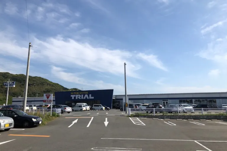 【スーパーセンタートライアル唐津中原店】キッチンカー(調理営業)出店限定/屋外スペースの画像1