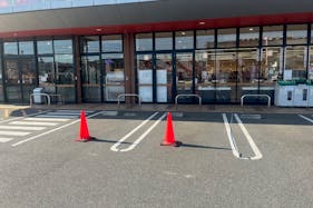 【フレスタ蔵王店】キッチンカー、プロモーションイベントに利用可能な屋外スペース