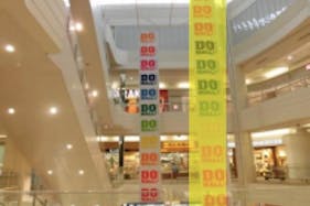 【イオンモール神戸北】モール内広告 大型バナー