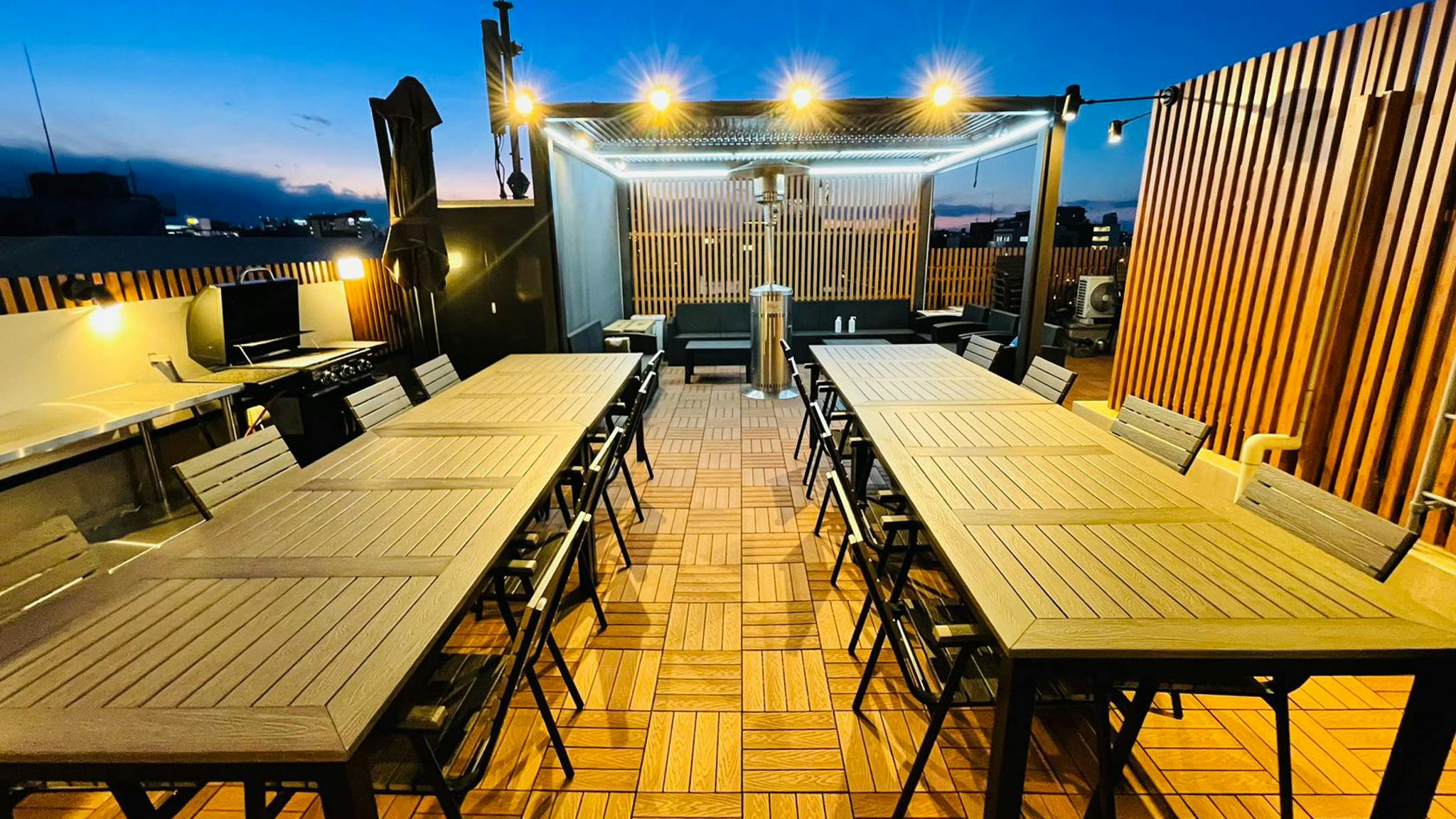 現在屋根はございません