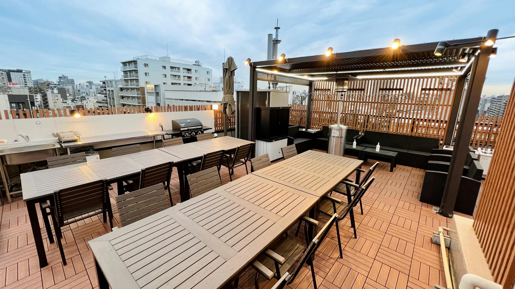 現在屋根はございません