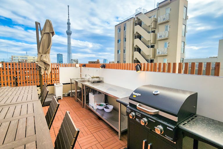 【浅草駅6分】撮影やクローズドイベントに最適なスカイツリー目の前で最大24名の利用が可能な屋上レンタルスペースの画像9