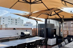 【浅草駅6分】撮影やクローズドイベントに最適なスカイツリー目の前で最大24名の利用が可能な屋上レンタルスペース