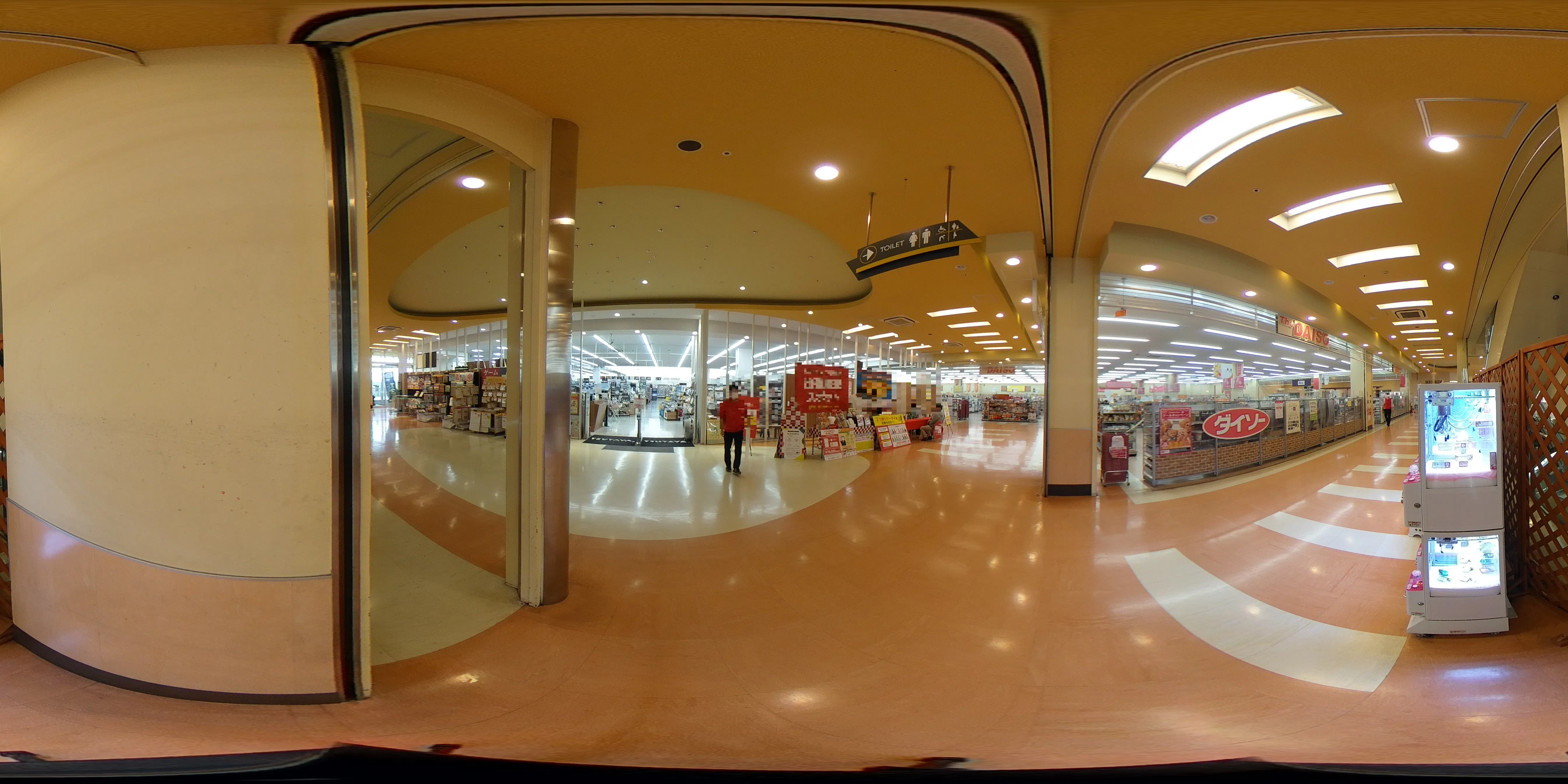 【マミーマート所沢山口】販促プロモーションに最適な2階TSUTAYA前階段側(左側)にある催事スペース