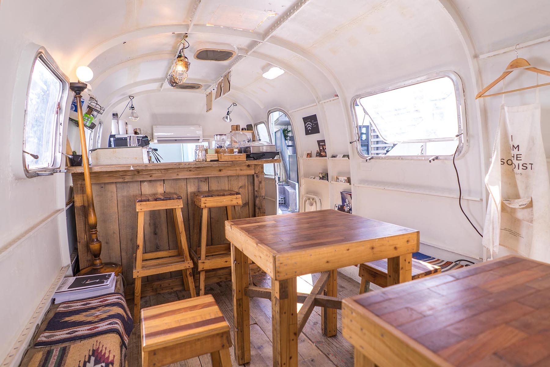 トレーラーハウス内も展示可能です