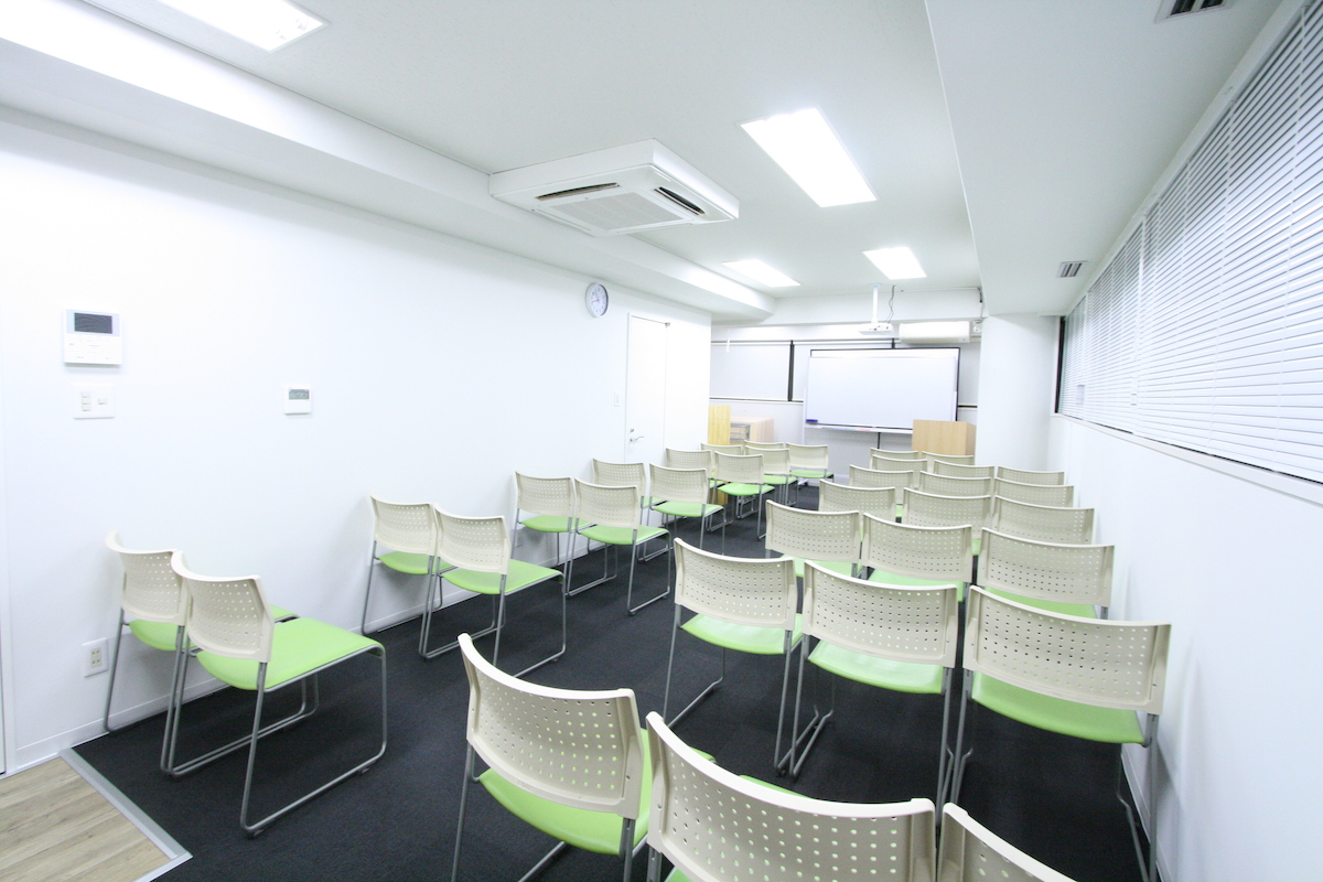 【品川駅3分　1階路面店】展示会やワークショップに適したプロジェクター・演台・WiFi全て無料のイベントスペースの画像28