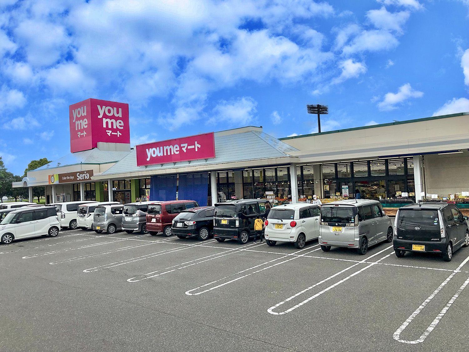 【ゆめマート 本城】屋外軒先　キッチンカーや販促プロモーションにおすすめな催事イベントスペース