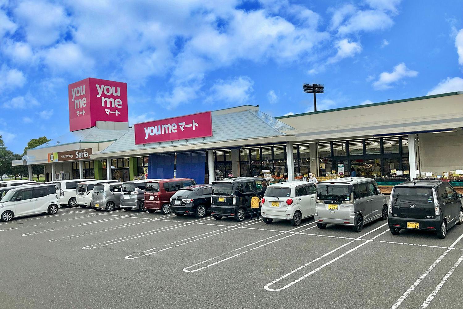 【ゆめマート 本城】屋外軒先 キッチンカーや販促プロモーションにおすすめな催事イベントスペース