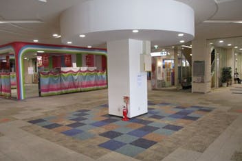 【イオンタウン有松(1階コメダ珈琲前)】セールスプロモーションやワークショップに適した1階の人通りの多いイベントスペース