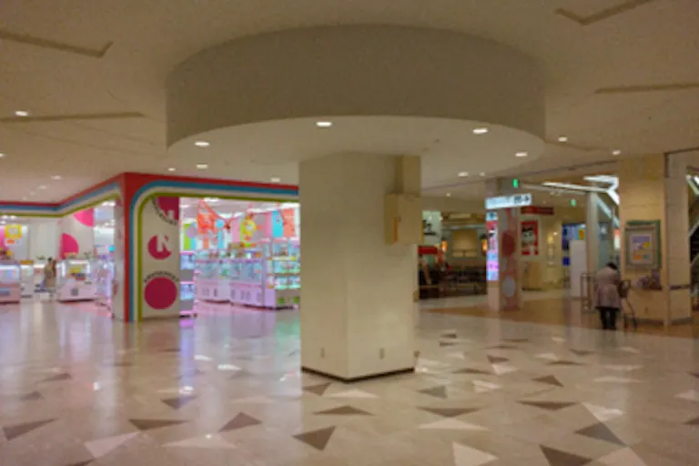 1階コメダ珈琲前イベントスペース 全景