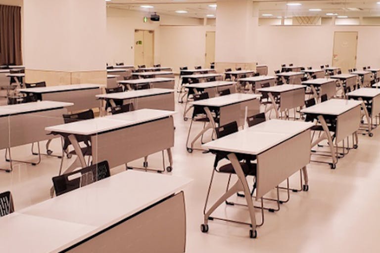 イベントホールB室内